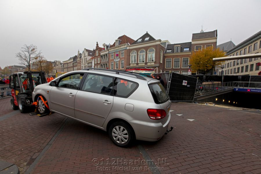 Berging auto\'s Appelaar maandagmiddag gestart