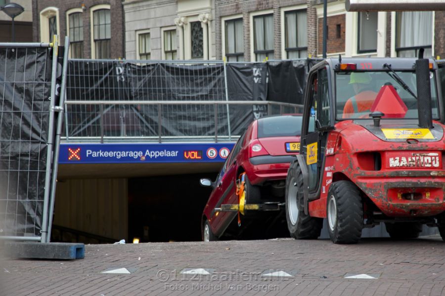 Berging auto\'s Appelaar maandagmiddag gestart