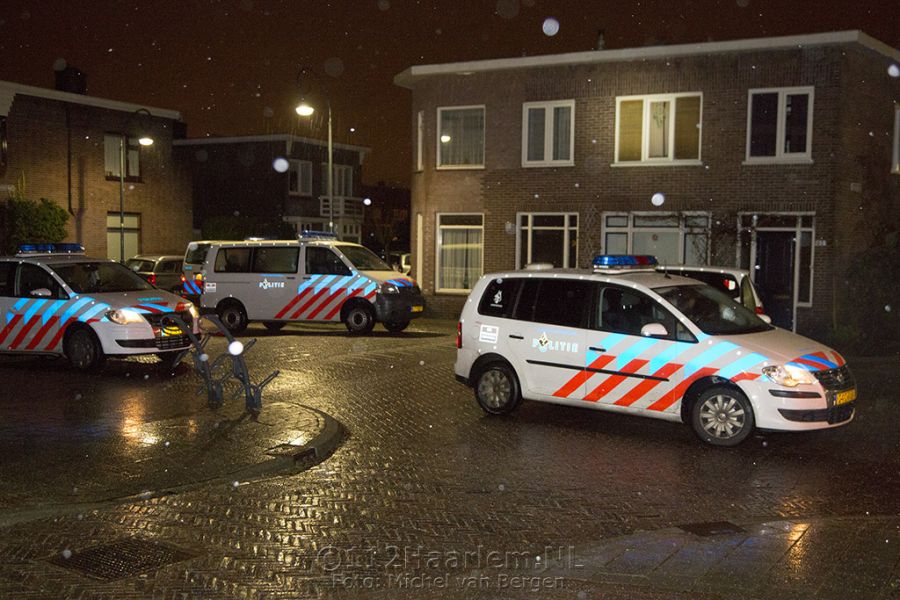 Gewonde man onder verdachte omstandigheden aangetroffen Achterweg