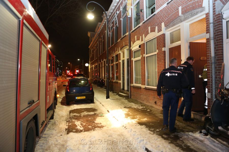 Kortsluiting in lamp veroorzaakt brandlucht in woning Westergracht