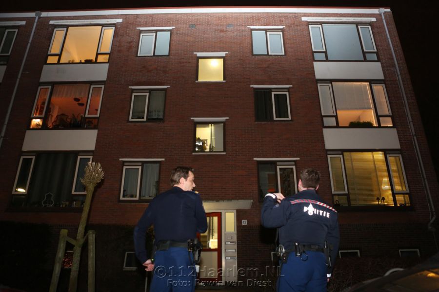 Vergeten pannetje op het vuur zet woning vol rook aan de Einsteinstraat Haarlem