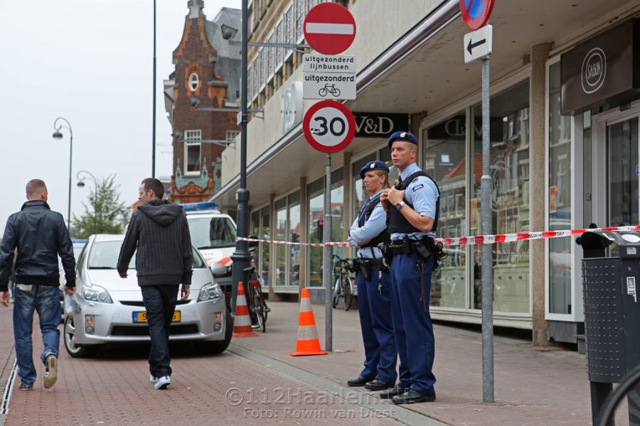 Verdachte dreigtweets VD Haarlem aangehouden