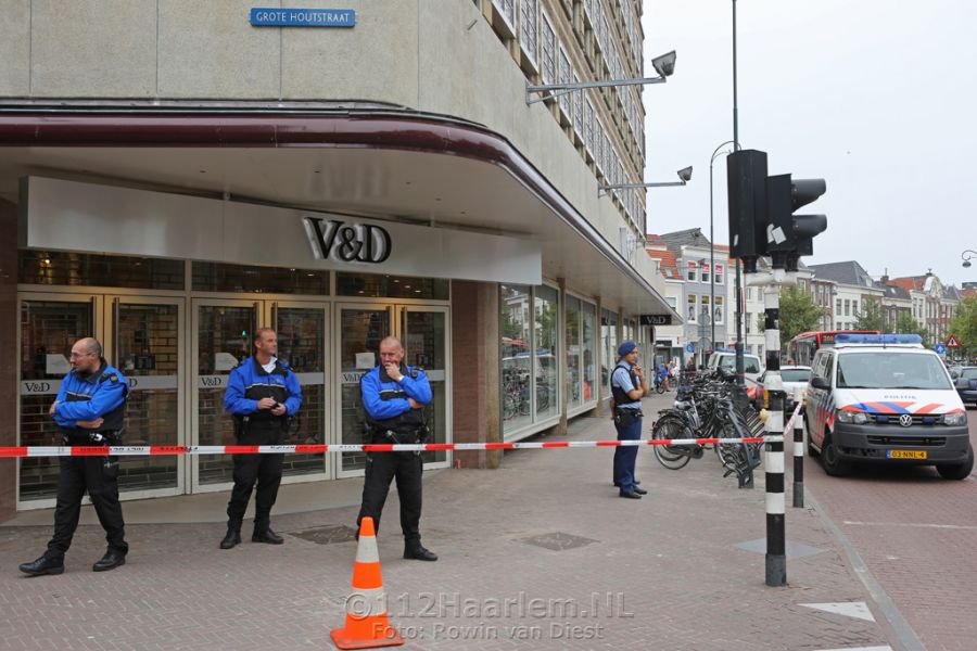 Verdachte dreigtweets VD Haarlem aangehouden