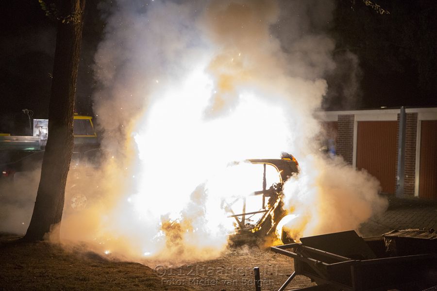 Twee verschillende autobranden binnen 40 minuten