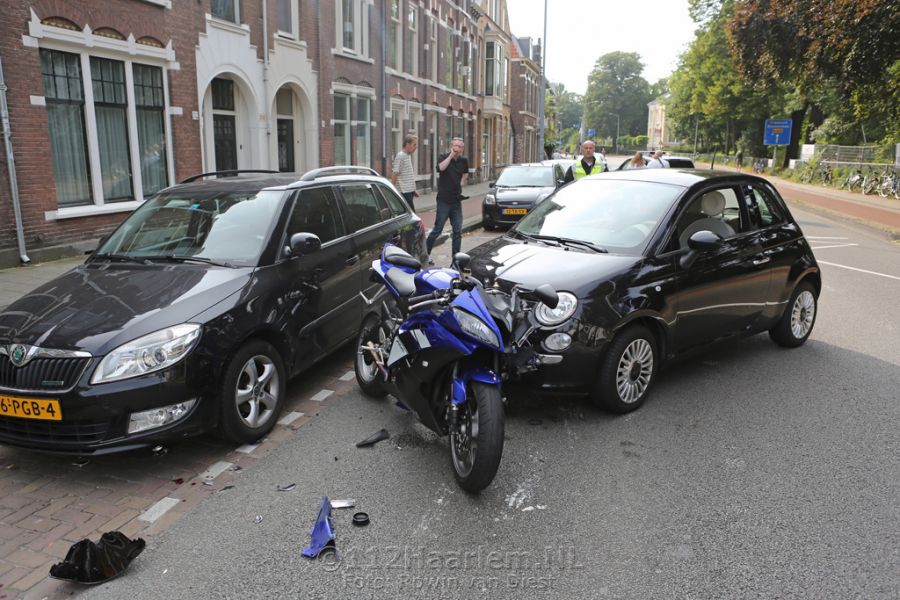 Motorrijder gewond na botsing met auto op Prinsen Bolwerk